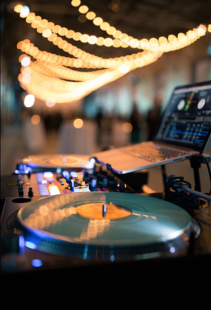 DJ Deck