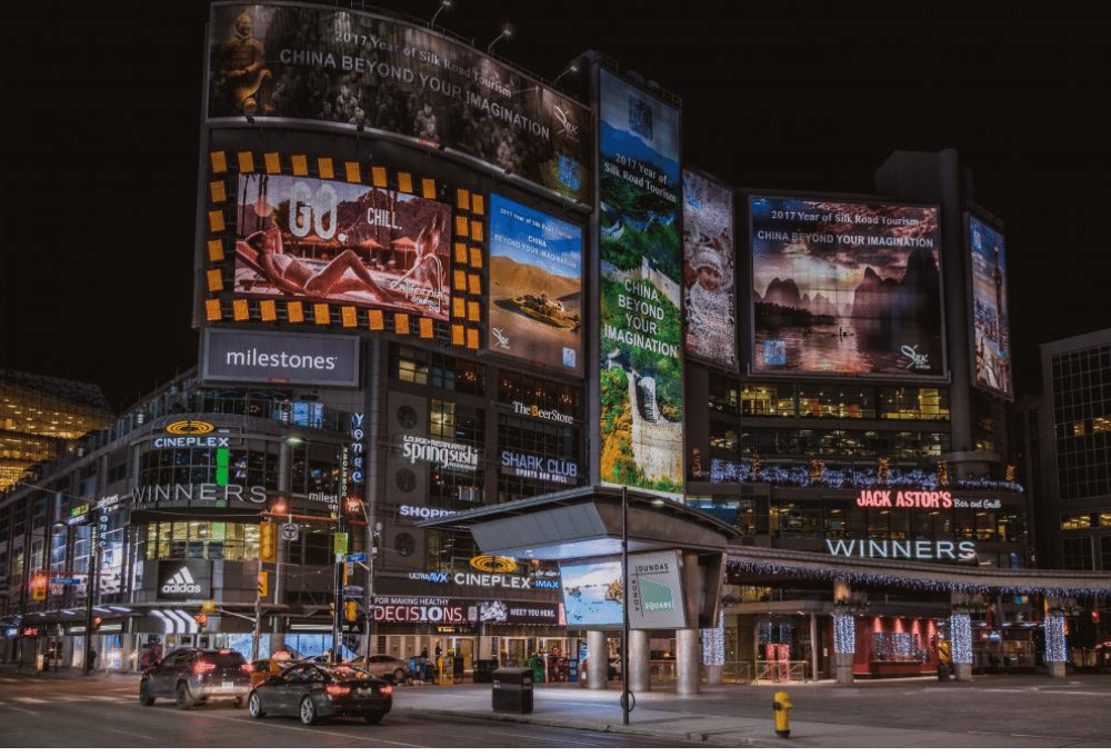 Picture of Dundas Square